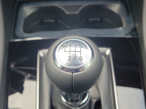 New 2026 MAZDA MAZDA3 2.5 S Hatchback w/ Premium Pkg FWD image 31