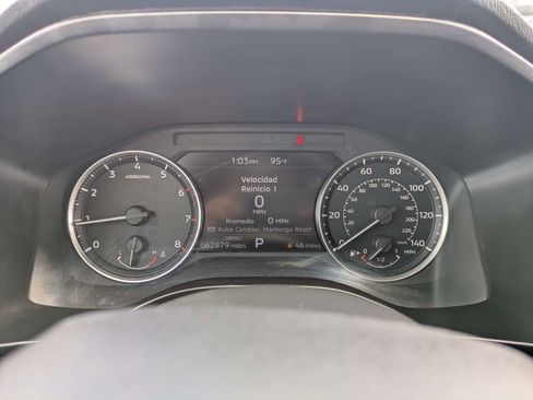 Used 2024 Mitsubishi Outlander ES AWD/4WD image 24