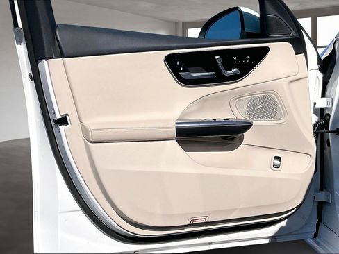 Used 2022 Mercedes-Benz C 300 Sedan image 20