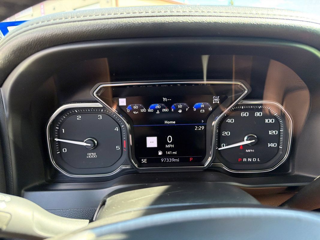 Used 2022 GMC Sierra 3500 Denali AWD/4WD image 30