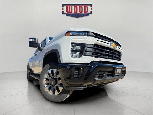 New 2026 Chevrolet Silverado 2500 Custom w/ Custom Convenience Package image 4