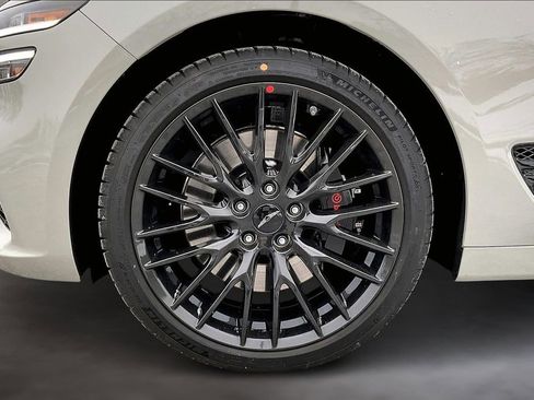 New 2026 Genesis G70 3.3T Prestige image 13
