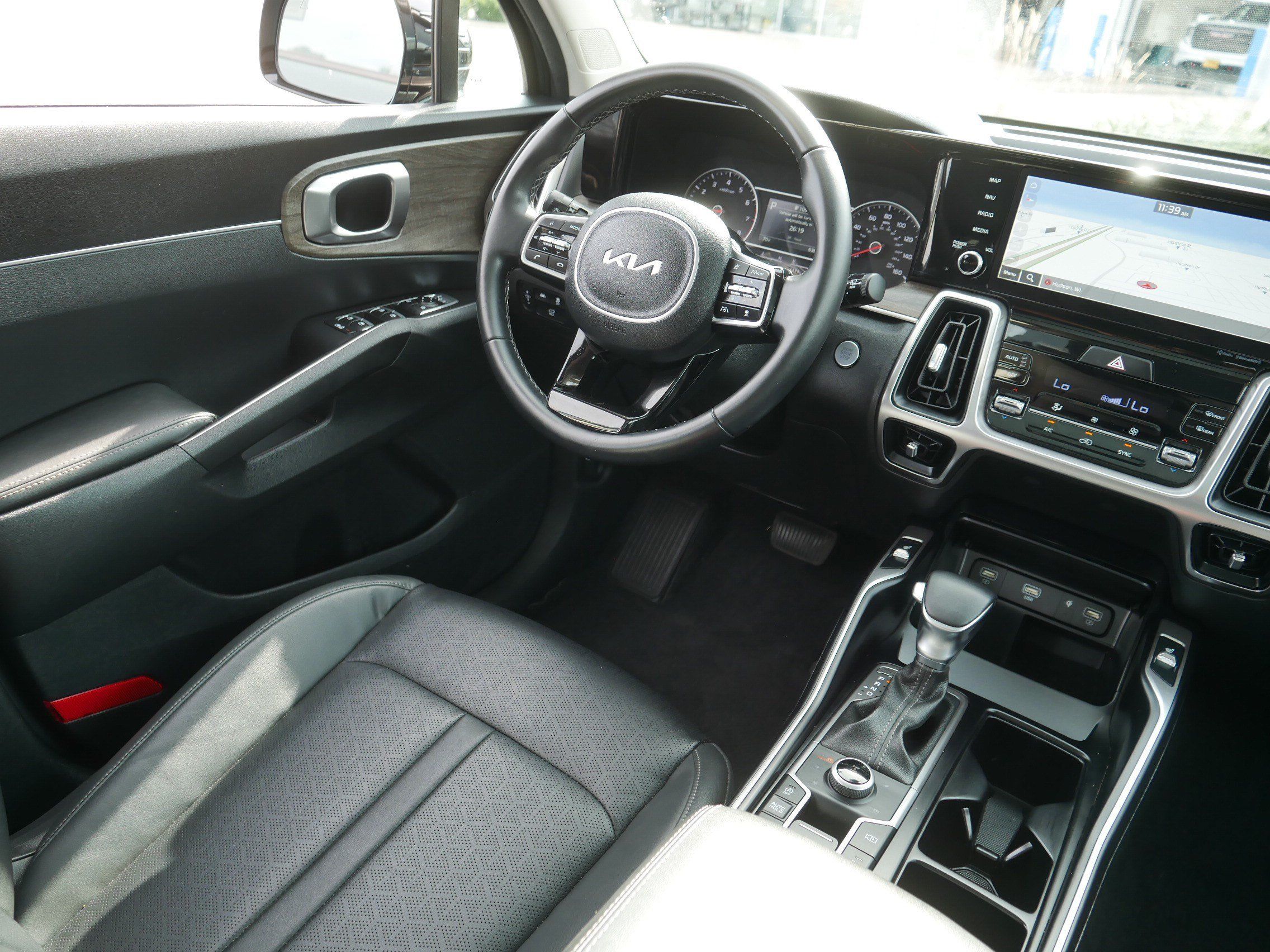 Used 2022 Kia Sorento X-Line EX AWD/4WD image 9