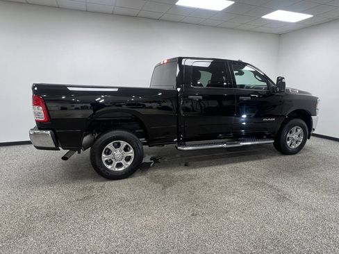 Used 2024 RAM 2500 Big Horn w/ Bed Utility Group image 21