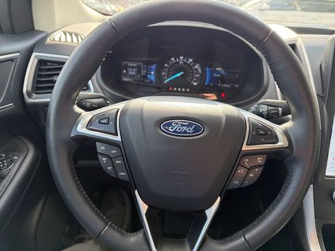 Used 2022 Ford Edge SEL w/ Convenience Package image 24
