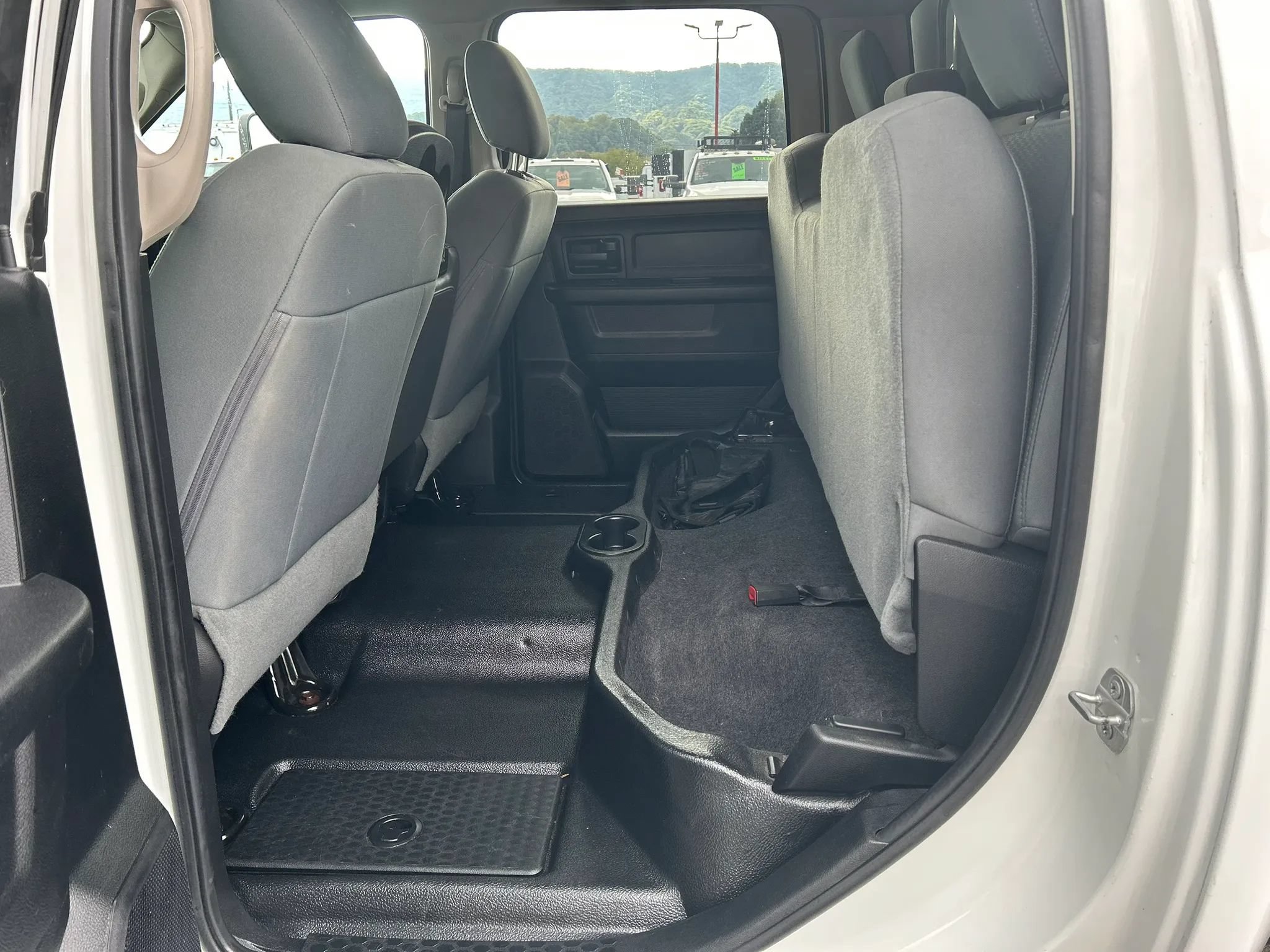 Used 2017 RAM 3500 Tradesman w/ Popular Equipment Group AWD/4WD image 27