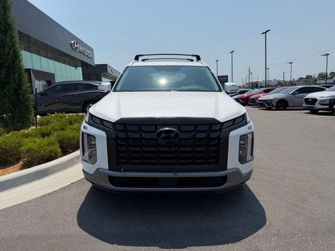 Certified 2023 Hyundai Palisade Limited AWD/4WD image 2