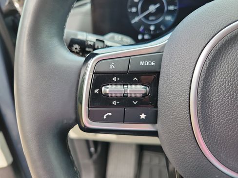 Used 2024 Kia Carnival SX Prestige FWD image 15