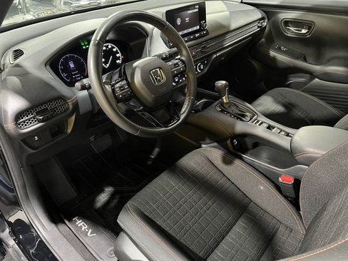 Used 2023 Honda HR-V Sport image 14