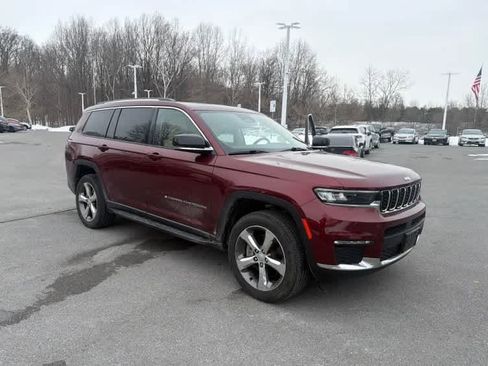 Used 2022 Jeep Grand Cherokee L Limited image 2