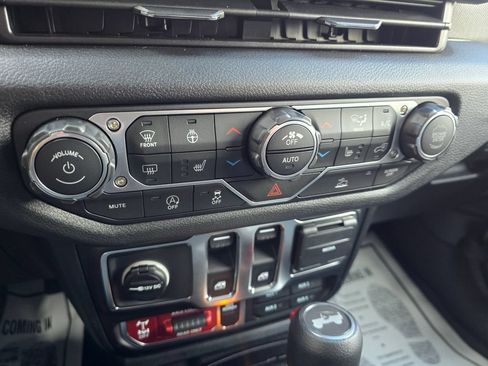 New 2026 Jeep Wrangler Sport AWD/4WD image 19