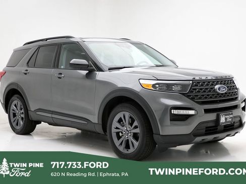 Used 2023 Ford Explorer XLT w/ Equipment Group 202A image 1