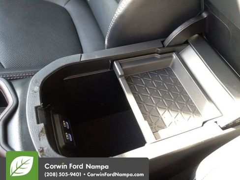 Used 2022 Toyota RAV4 Limited image 20