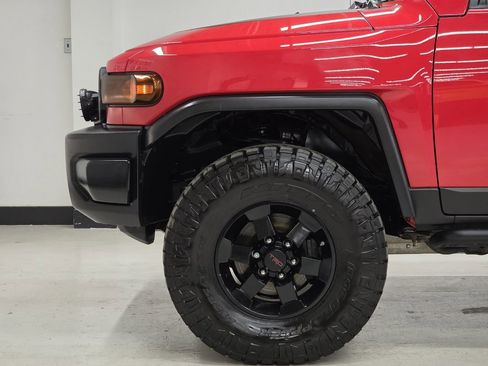 Used 2012 Toyota FJ Cruiser w/ Trail Teams Special Edition image 42