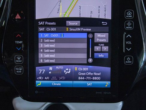 Used 2019 Toyota Prius Prime Premium FWD image 9