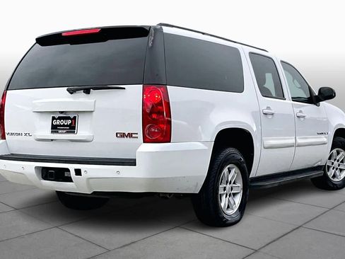 Used 2009 GMC Yukon XL SLE w/ Convenience Package image 12