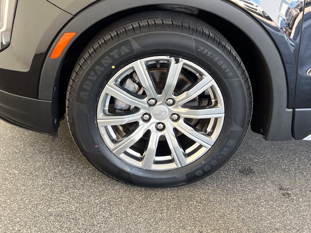Used 2019 Cadillac XT4 Premium Luxury AWD/4WD image 28
