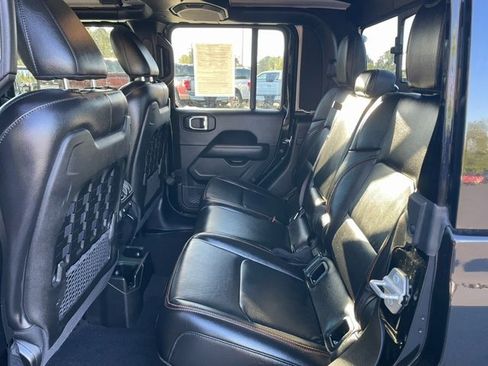 Used 2022 Jeep Gladiator Mojave w/ LED Lighting Group image 17