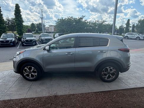 Used 2022 Kia Sportage LX FWD image 5