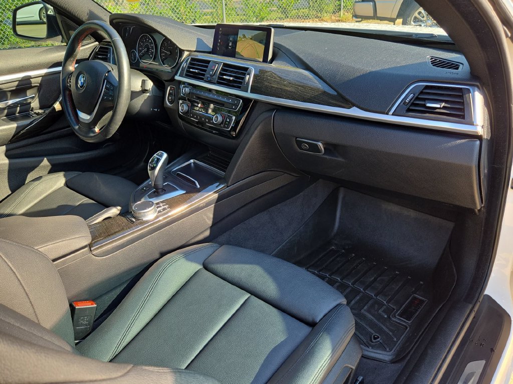 Used 2020 BMW 430i Coupe w/ Convenience Package RWD image 30