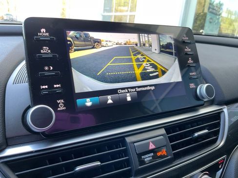 Used 2021 Honda Accord Sport Special Edition image 21