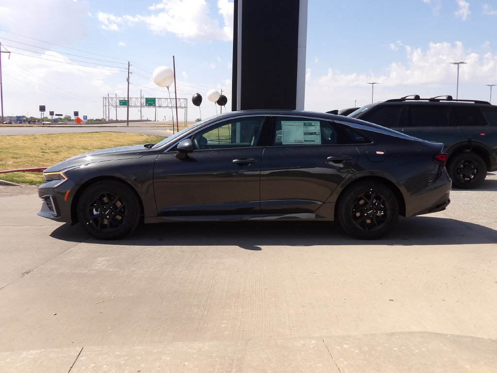 New 2026 Kia K5 LXS FWD image 6