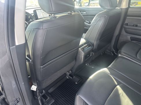 Used 2022 Nissan Pathfinder SL image 19