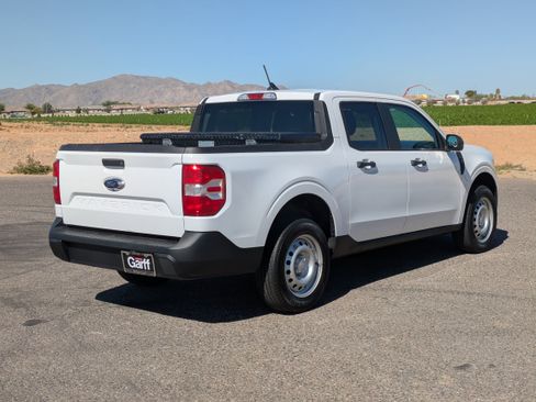 Used 2022 Ford Maverick XL FWD image 3