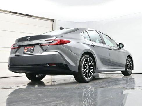 Used 2025 Toyota Camry XLE w/ Premium Plus Package AWD/4WD image 33