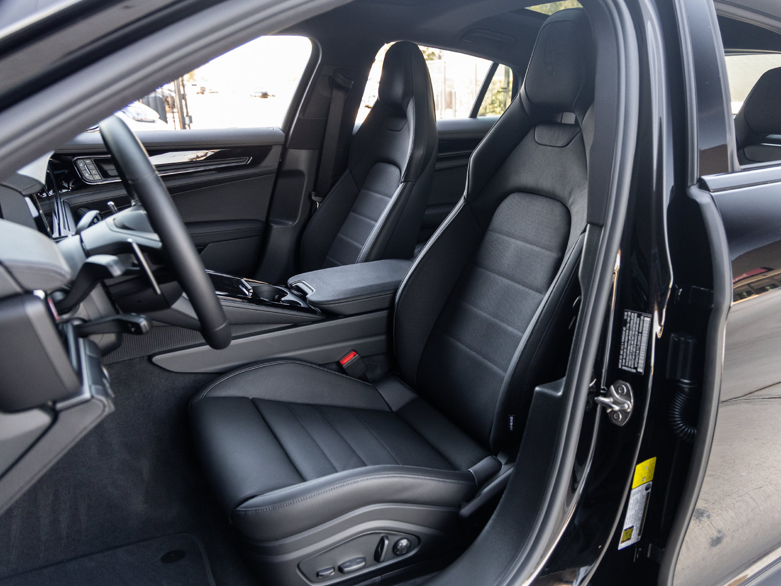 Certified 2026 Porsche Panamera 4 AWD/4WD image 5
