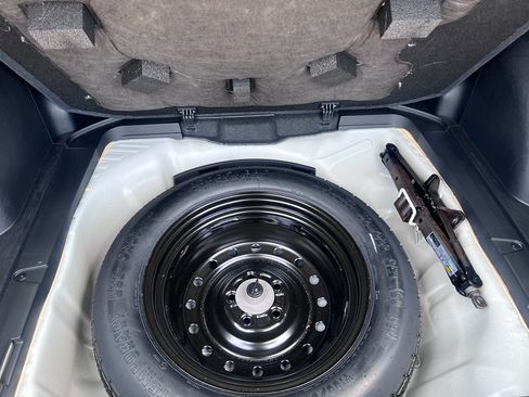 Used 2015 Honda CR-V EX-L image 9
