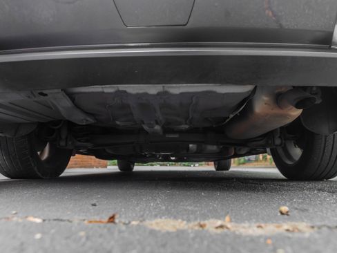 Used 2021 Hyundai Elantra Limited image 18