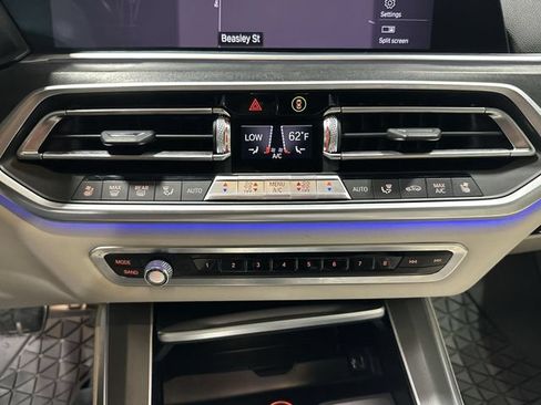Used 2019 BMW X5 xDrive50i w/ M Sport Package AWD/4WD image 21