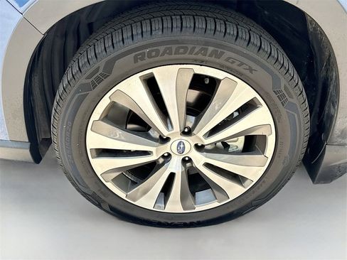 Used 2020 Subaru Ascent Touring w/ Popular Package #2A image 34