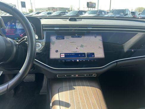 Certified 2024 Mercedes-Benz E 350 E 350 w/ Airmatic Package image 31