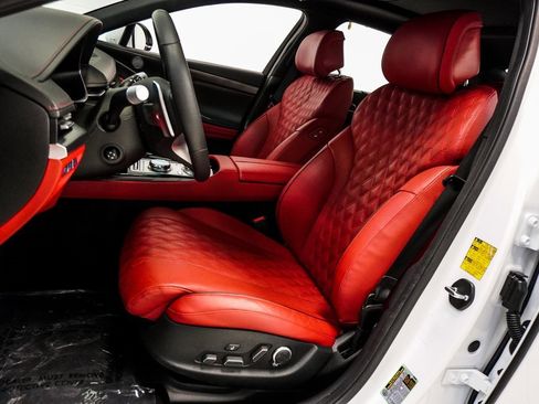 Used 2023 Genesis G80 2.5T w/ Sport Prestige Package image 6