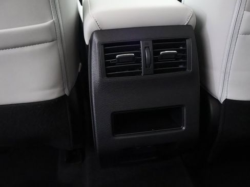 New 2026 Mitsubishi Outlander SE image 46