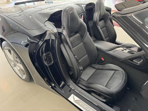 Used 2014 Chevrolet Corvette Stingray Convertible w/ Battery Protection Package RWD image 12