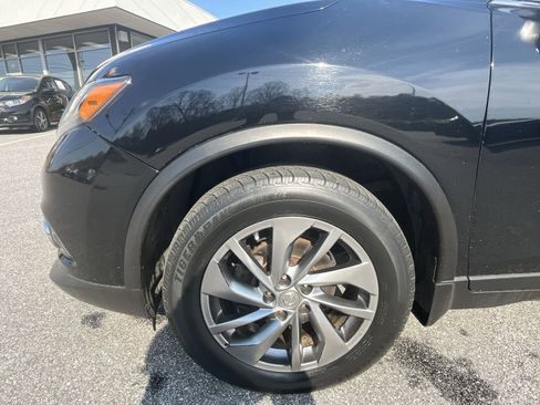 Used 2015 Nissan Rogue SL image 13