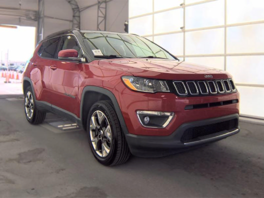 Used 2018 Jeep Compass Limited w/ Navigation Group AWD/4WD image 3