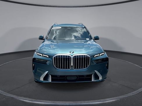 Used 2025 BMW X7 xDrive40i w/ Premium Package AWD/4WD image 19