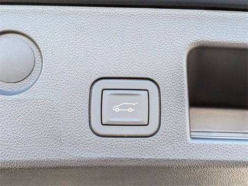 New 2026 Chevrolet Equinox LT image 32