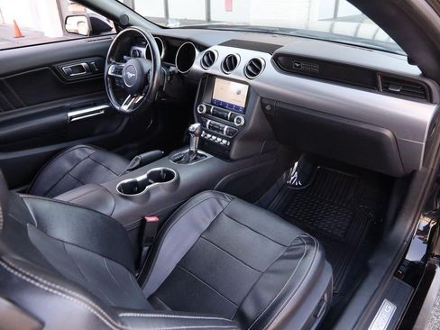 Used 2020 Ford Mustang Premium RWD image 25