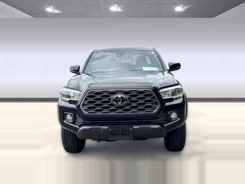 Used 2022 Toyota Tacoma TRD Off-Road image 13