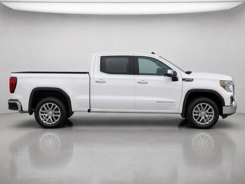 Used 2022 GMC Sierra 1500 SLT AWD/4WD image 1