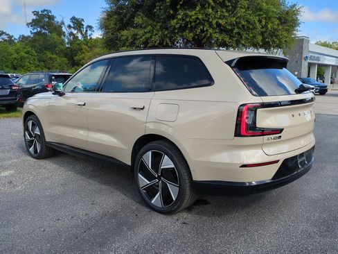 New 2025 Volvo EX90 Ultra image 6