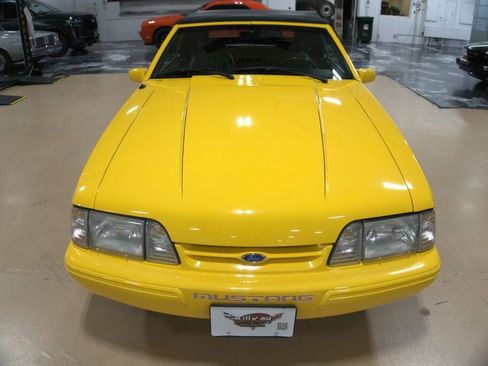 Used 1993 Ford Mustang LX image 8