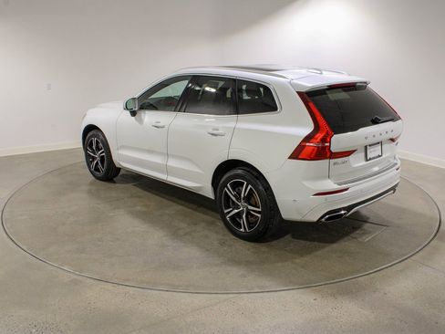 Used 2018 Volvo XC60 T6 R-Design w/ Convenience Package image 4
