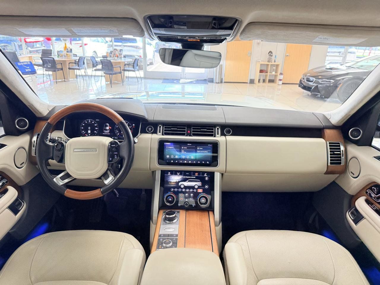 Used 2020 Land Rover Range Rover Long Wheelbase HSE AWD/4WD image 12