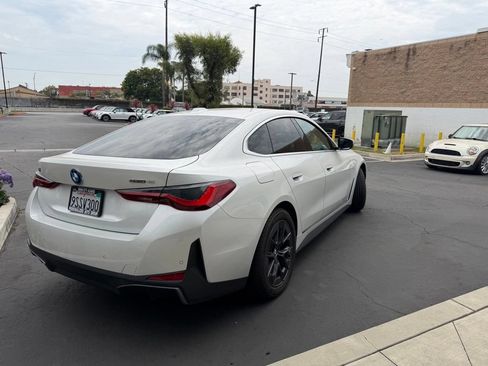 Used 2025 BMW i4 eDrive40 RWD image 10